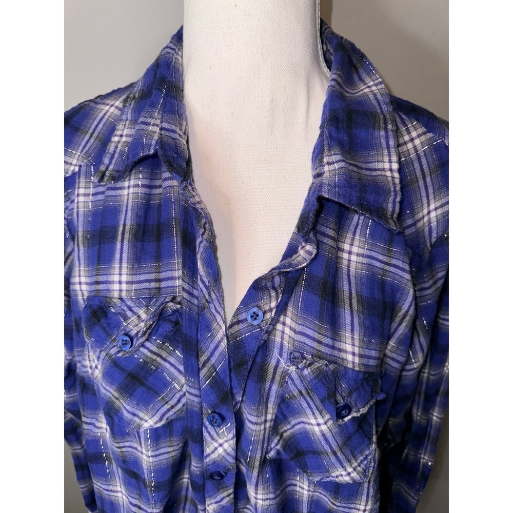 Torrid Women's Button-Up Flannel Top‎ - Picture 4 of 6